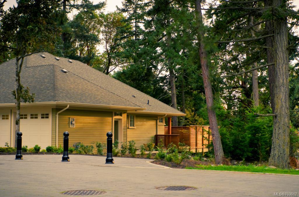 1276 Oceanwood Lane, Saanich