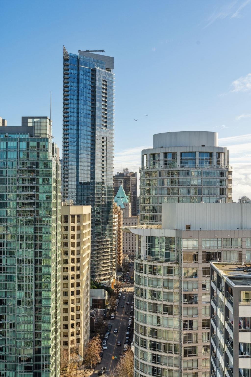 2702-717 Jervis St