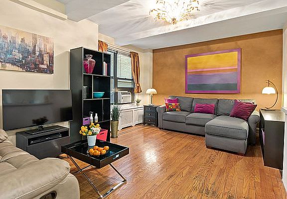 235 West 102nd Street Unit: 6D