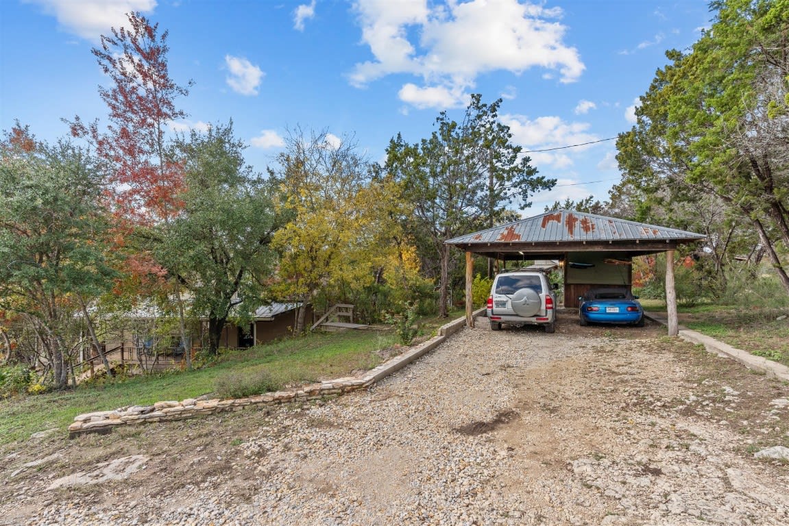 21527 Cherry Hollow Dr