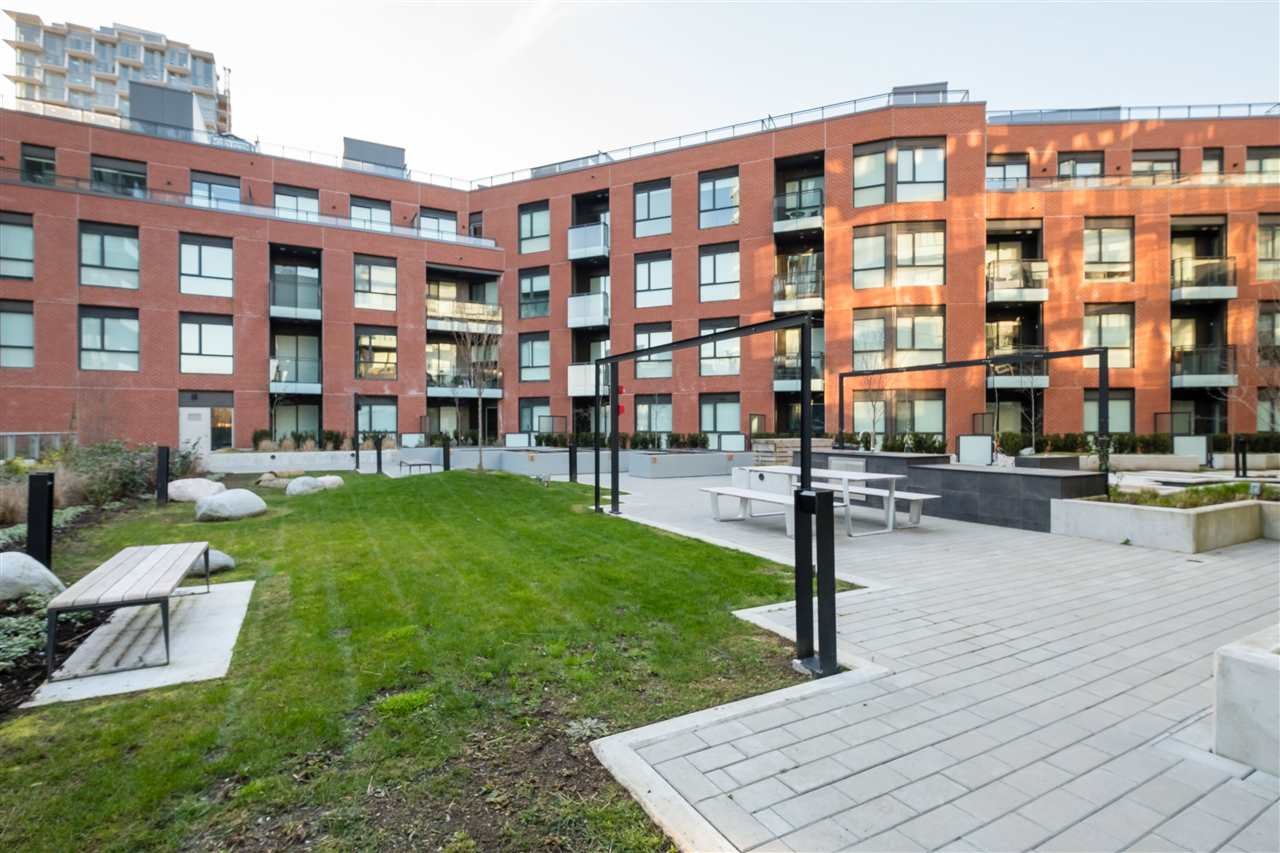 1004-3581 E Kent Ave North Ave