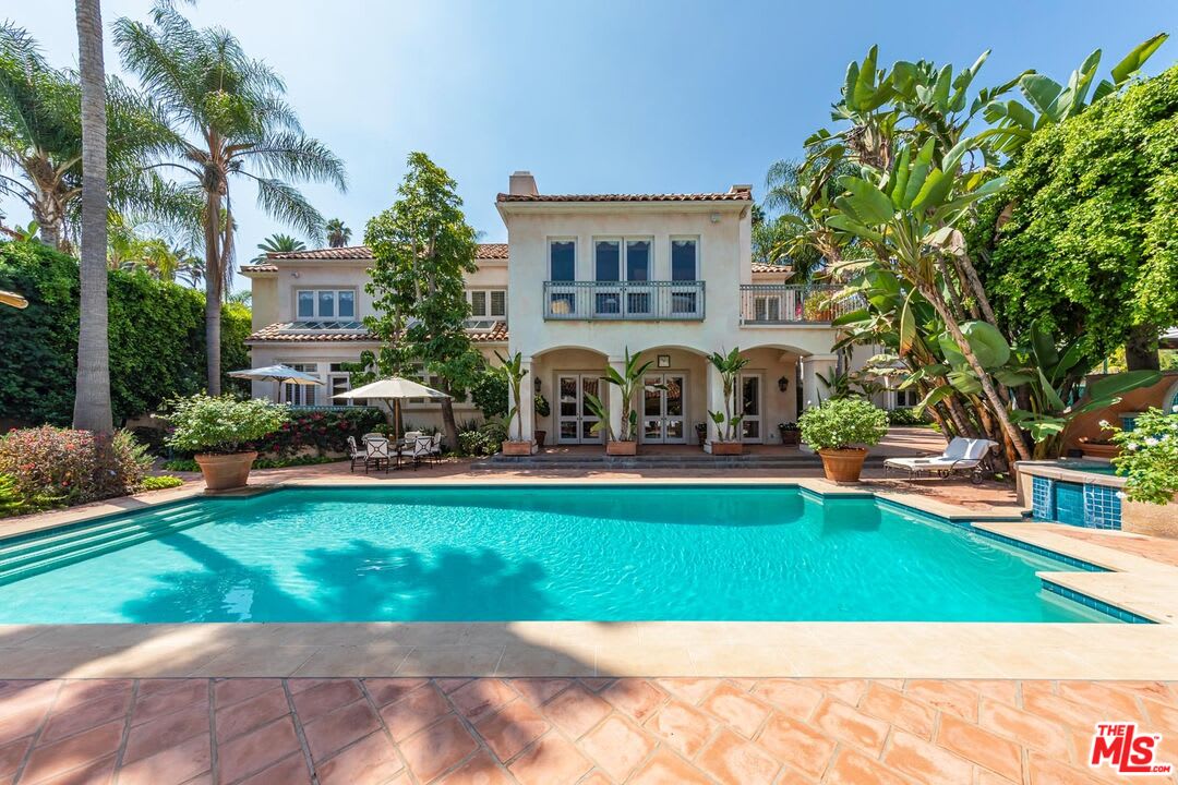 Villa Infinity