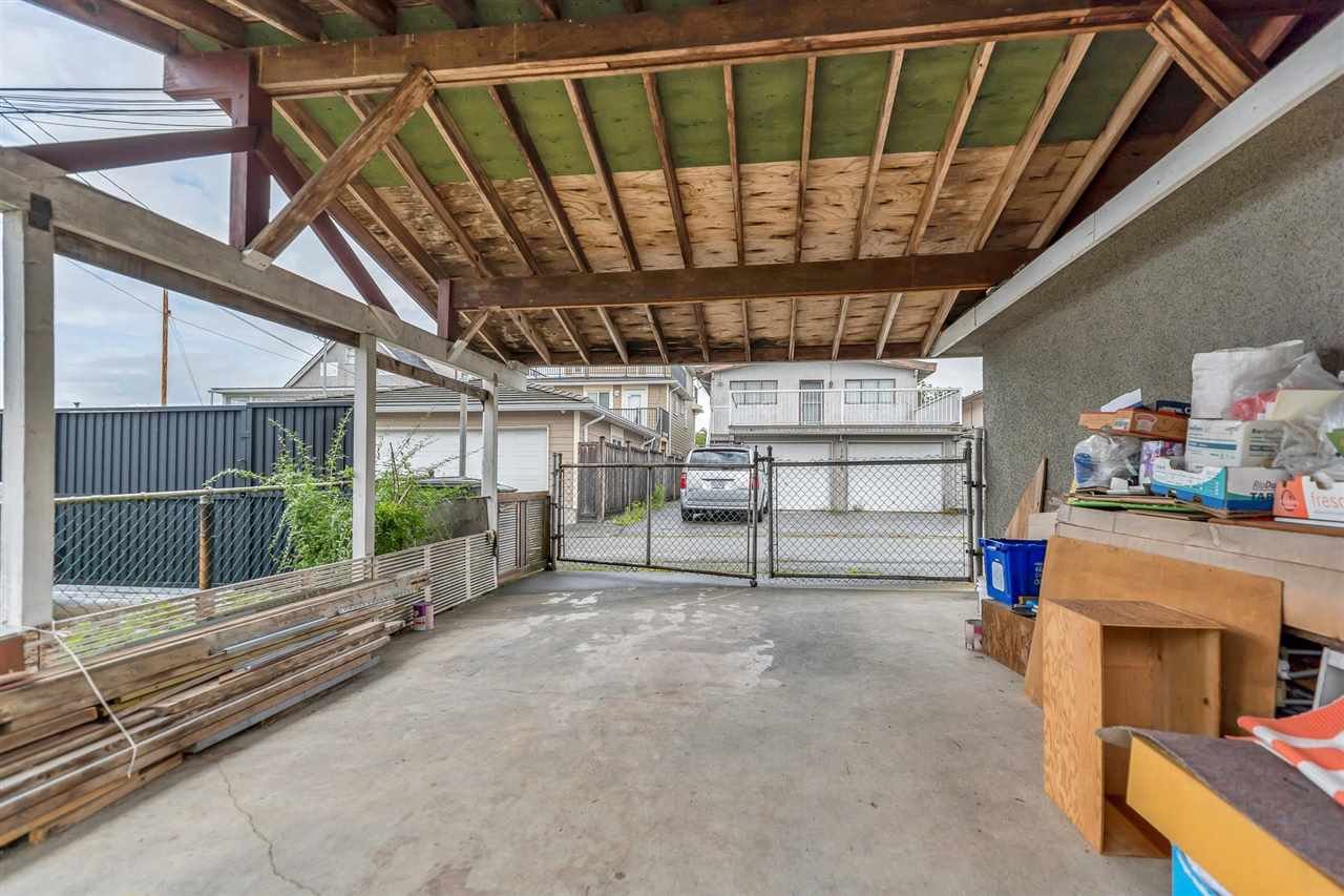1607 E 36th Ave