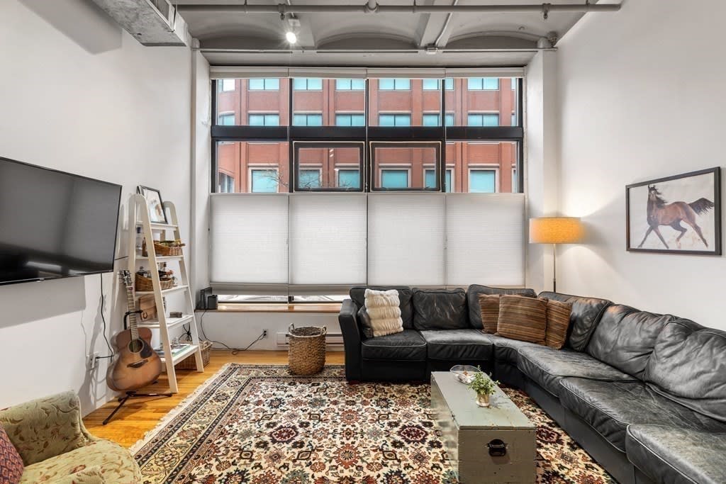 121 Beach St, #102