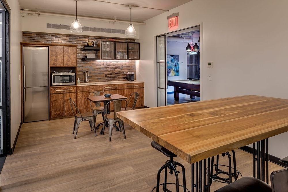 308 East 38th Street, Apt 10-B