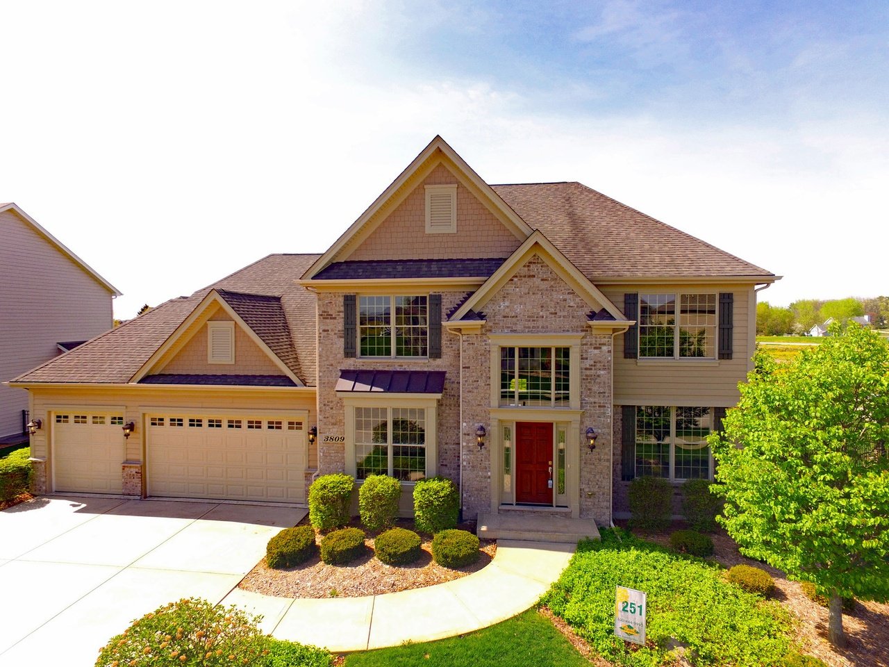 3809 Gardenia Dr