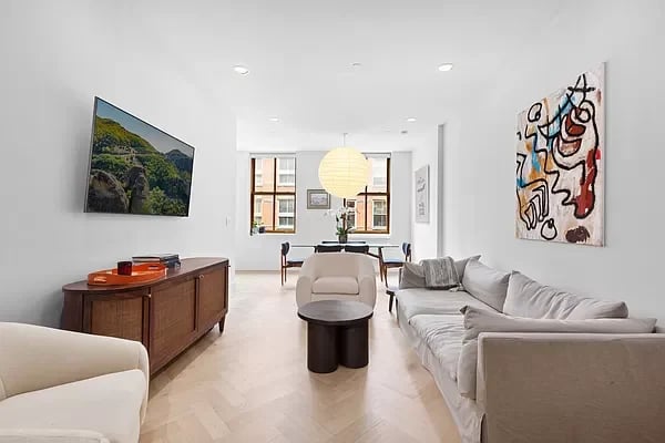 108 Wooster St Unit: 4D
