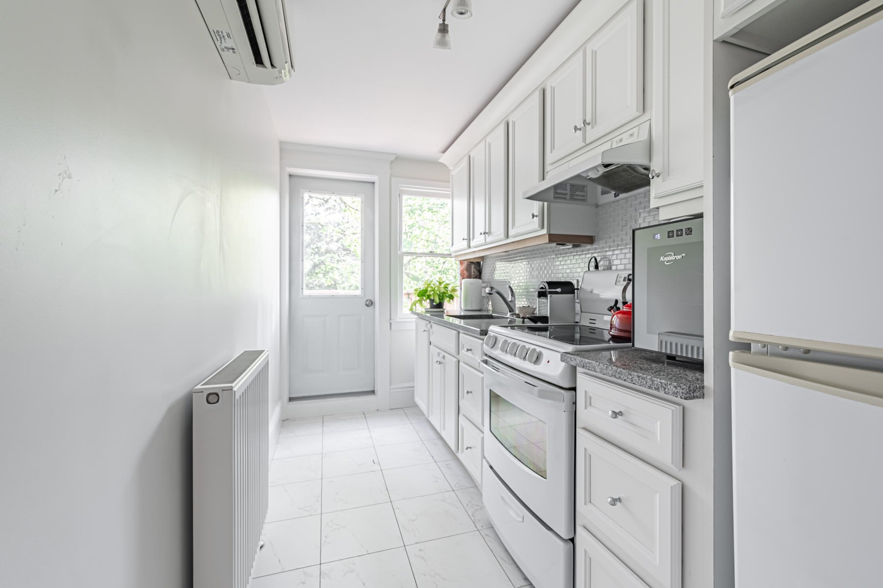 18 Castle Frank Cres