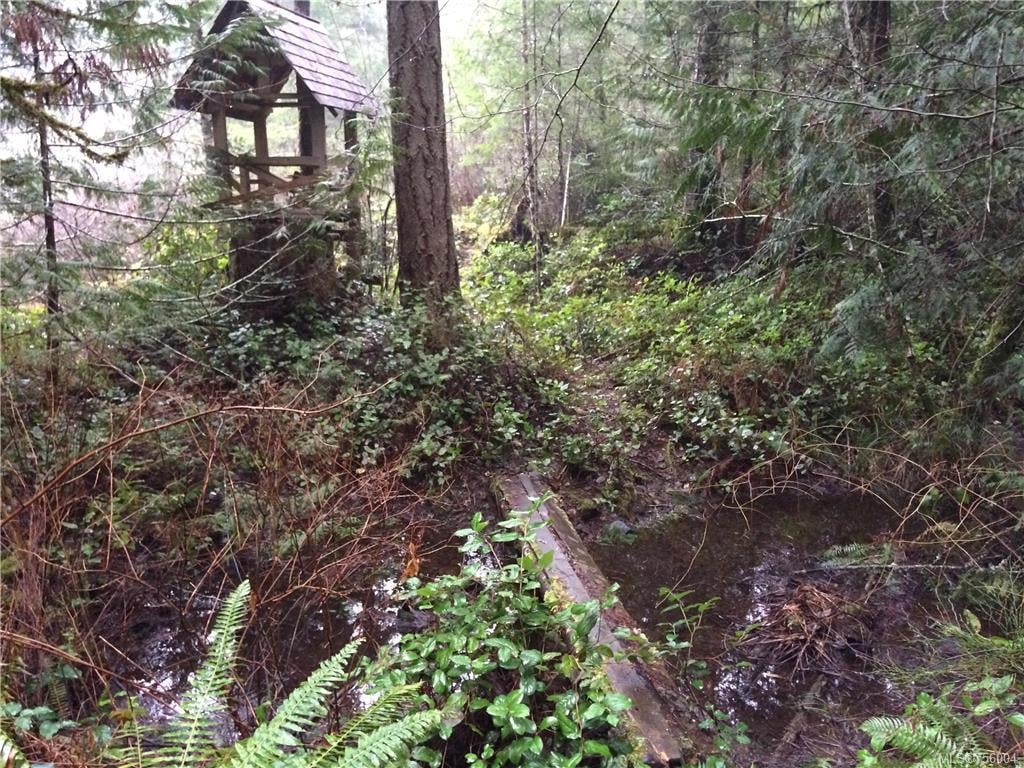 660 Millstream Lake Rd, Highlands