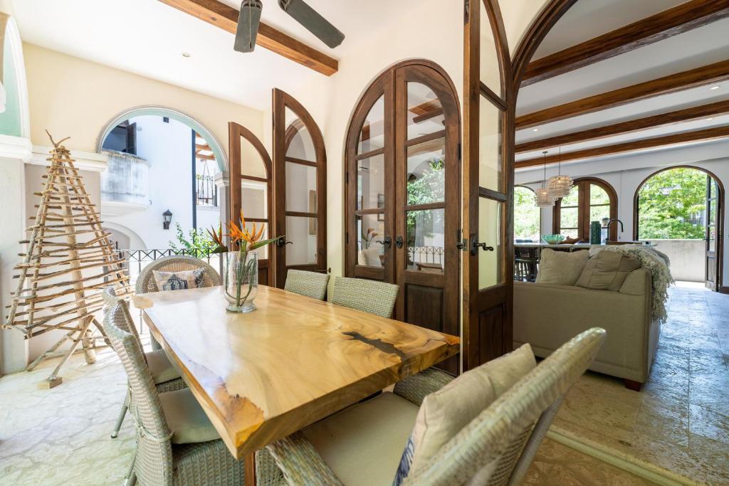 Plaza Flat with Splash Pool, Flamingo, Guanacaste