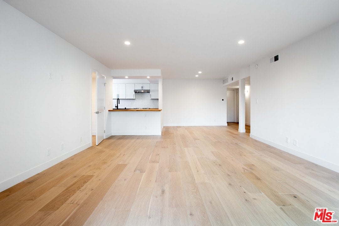 8145 Redlands St, #105