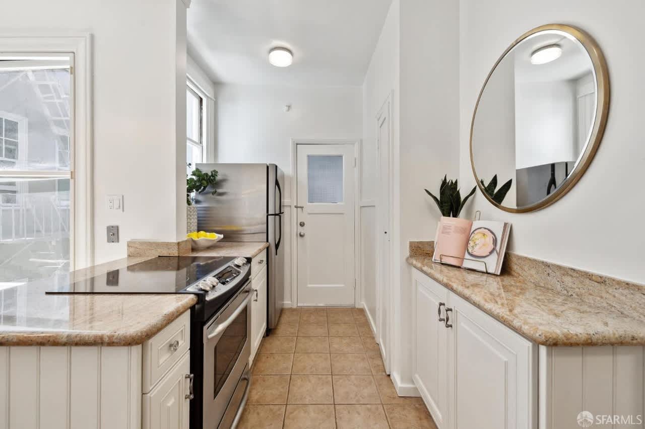 1920 Jefferson St #4