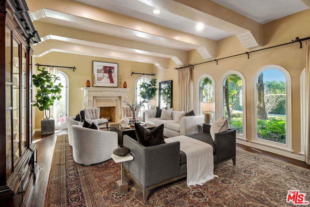 Estate Eminence