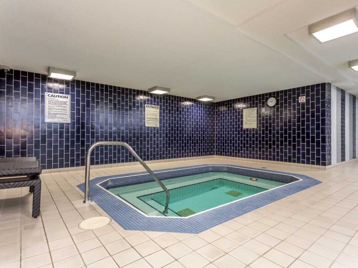 360 BLOOR ST E PH 5