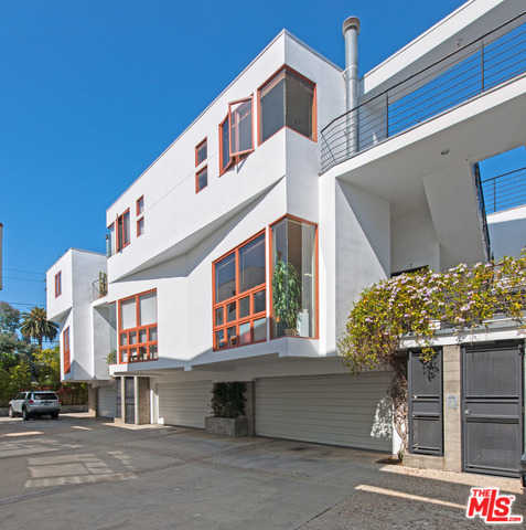 345 RENNIE AVE Apt 1