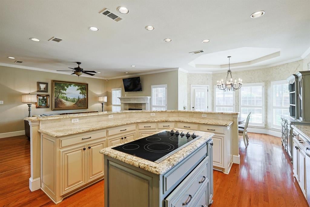 6421 Scotsbluff Ct