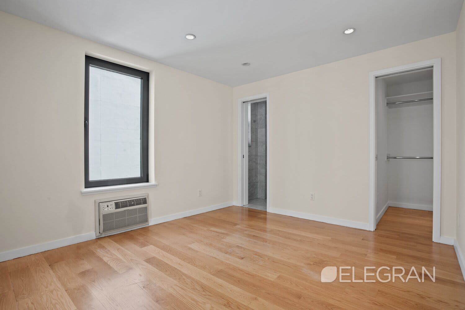 200 E 35th St, Unit 4