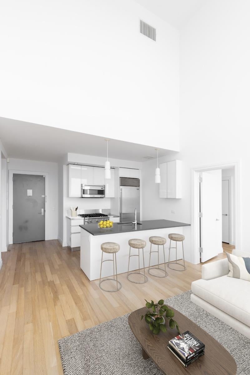 554 West 54th Street, Apt PH-E
