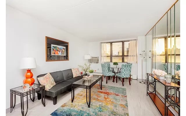300 West 110th Street Unit: 11H