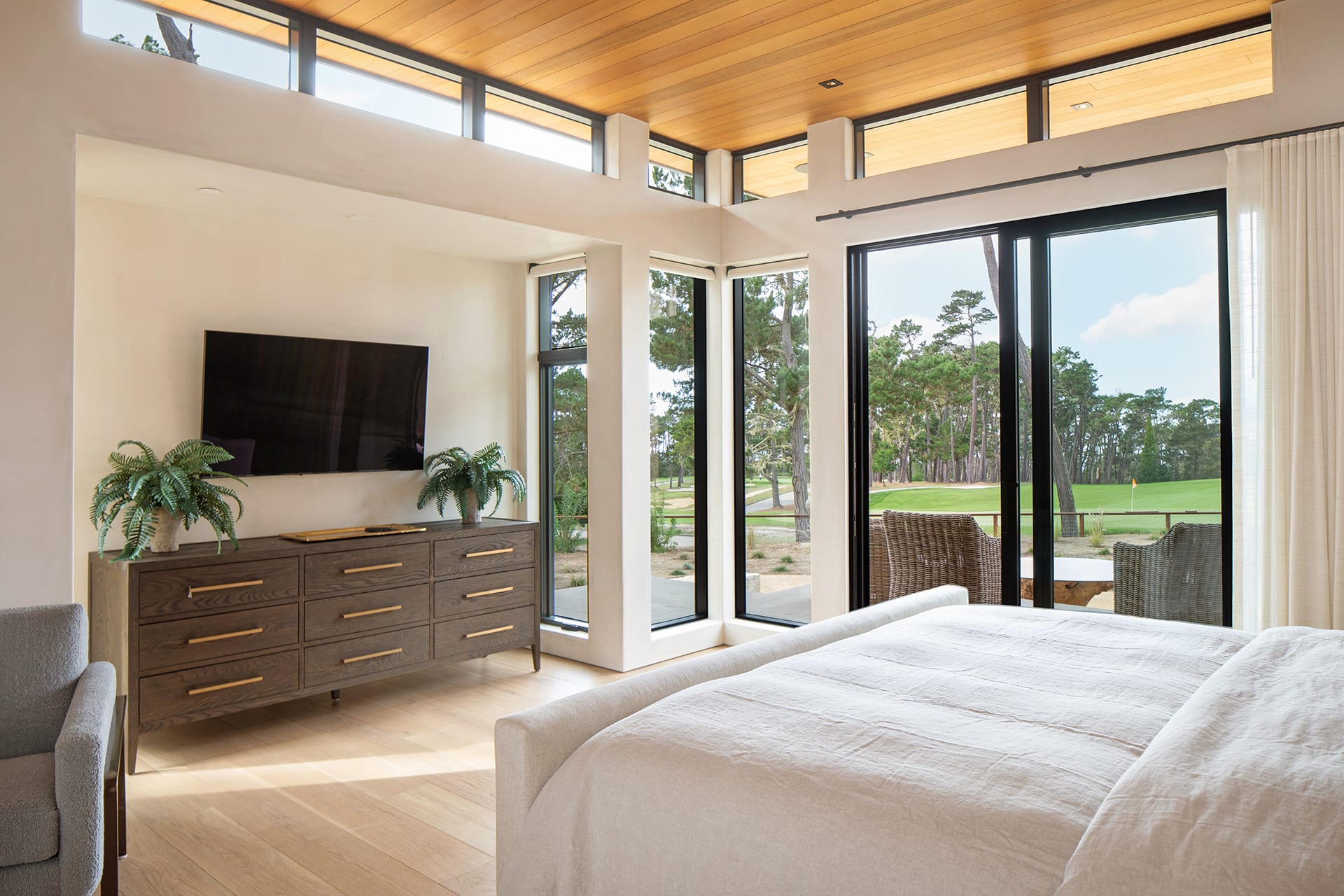 Poppy Lane Paradise - Poppy Hills Golf Course Living