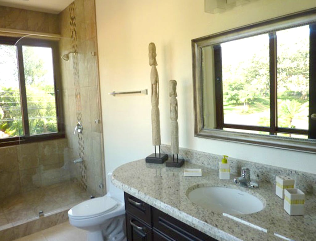 Golf Course Luxury Residence, Guacima, Alajuela
