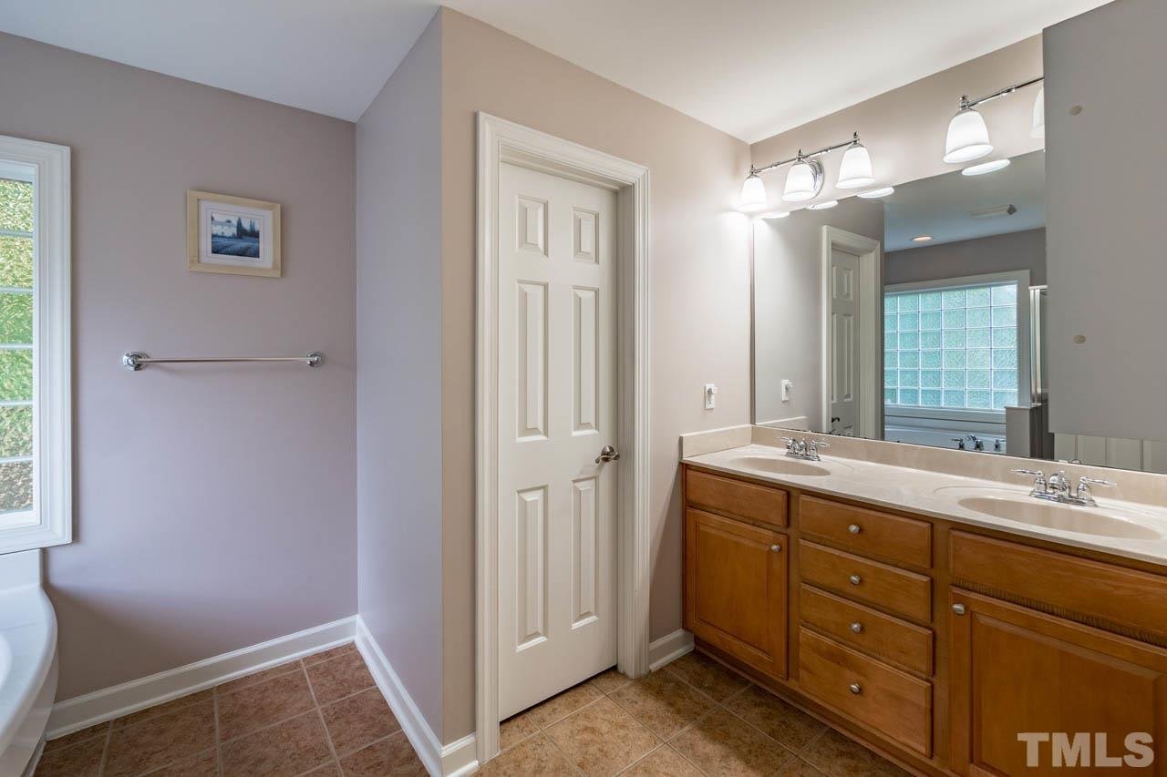 2206 Golden Plover Dr