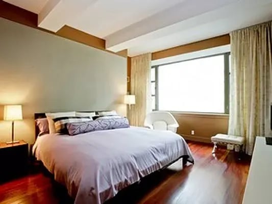 43 West 64th Street Unit: 4D