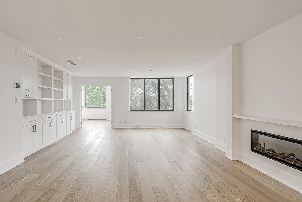 100 Lakeshore Road E Unit: 505