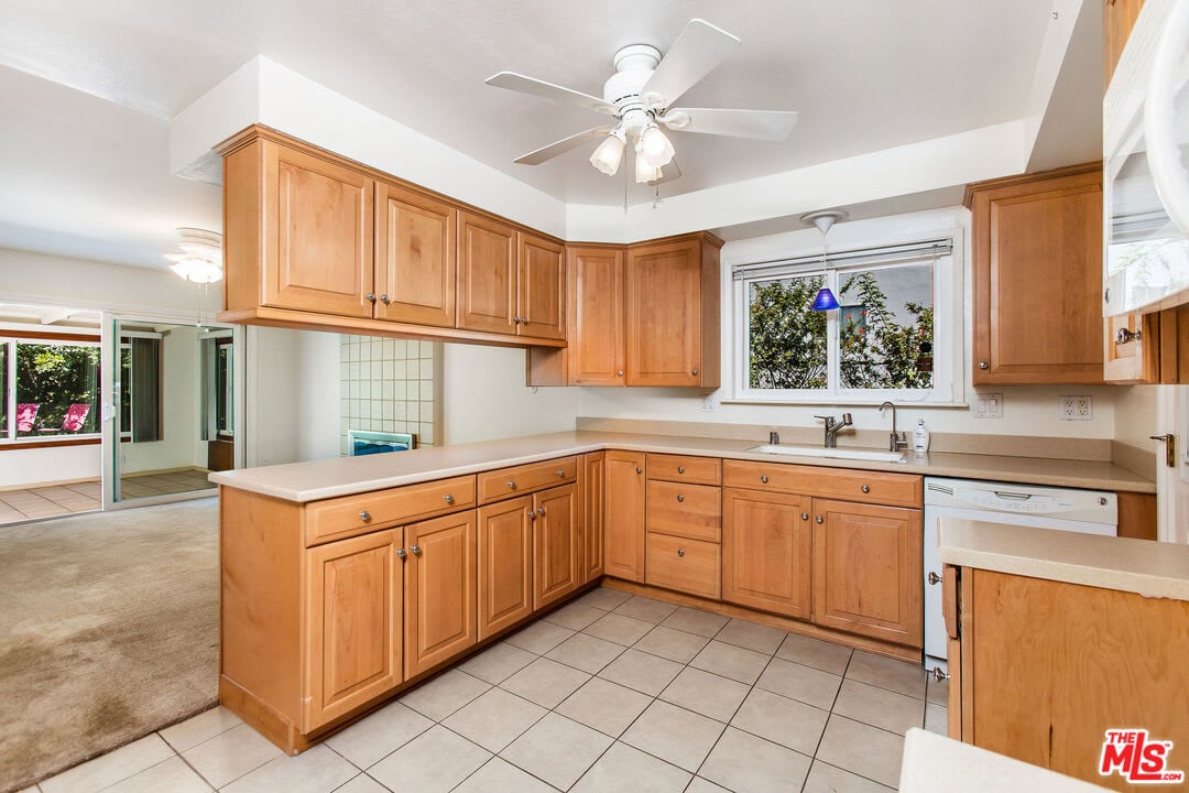 Represented Buyers: 10.9% below asking