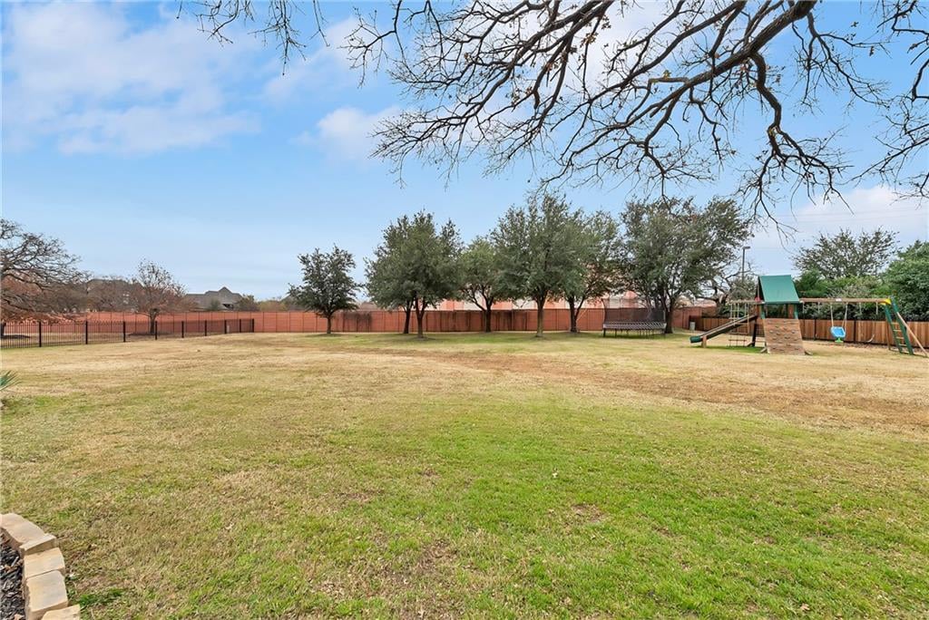 605 Coyote Rd