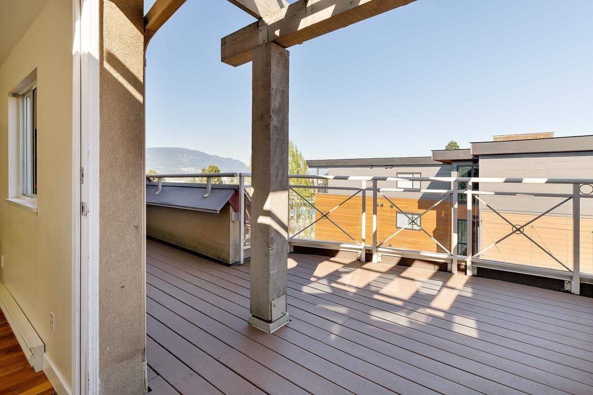 406-2285 Pitt River Rd