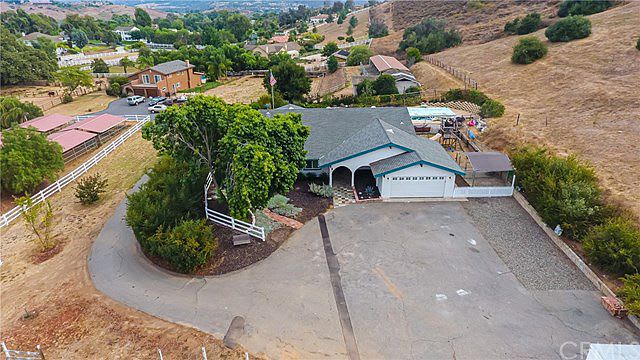 4444 La Canada Road