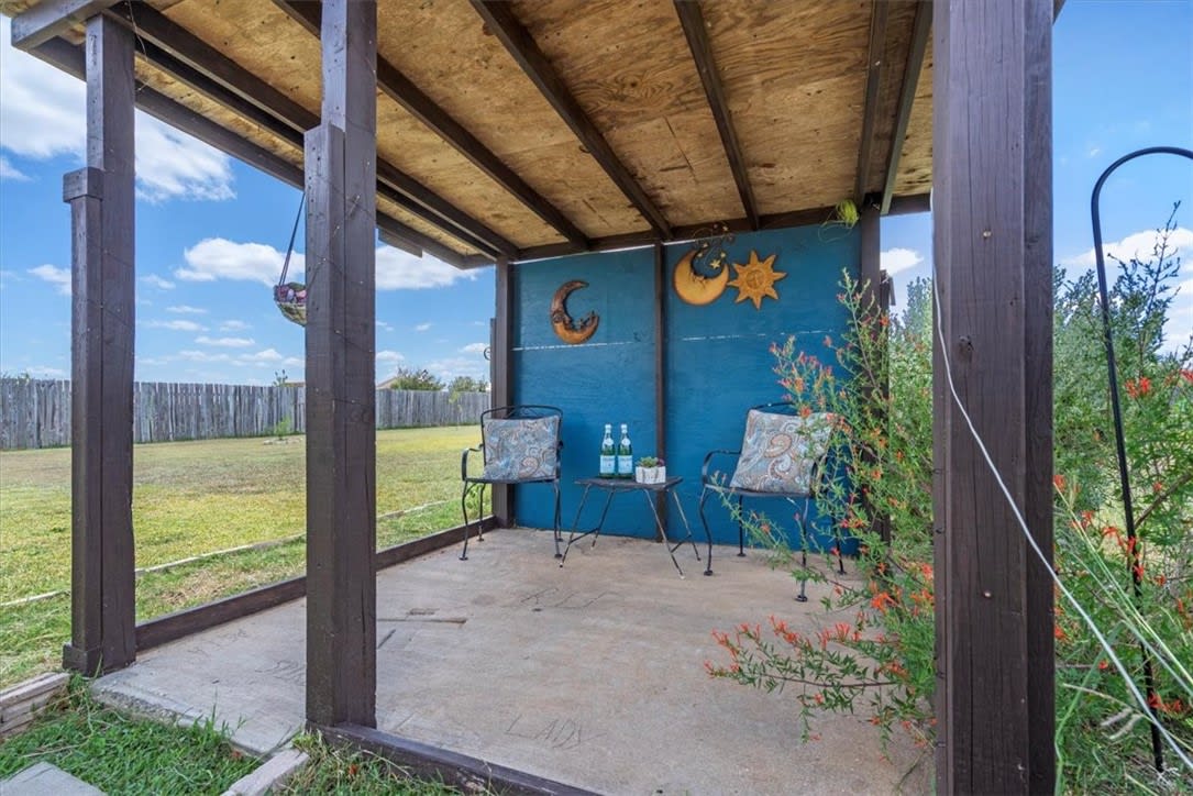 335 Siebert Dr