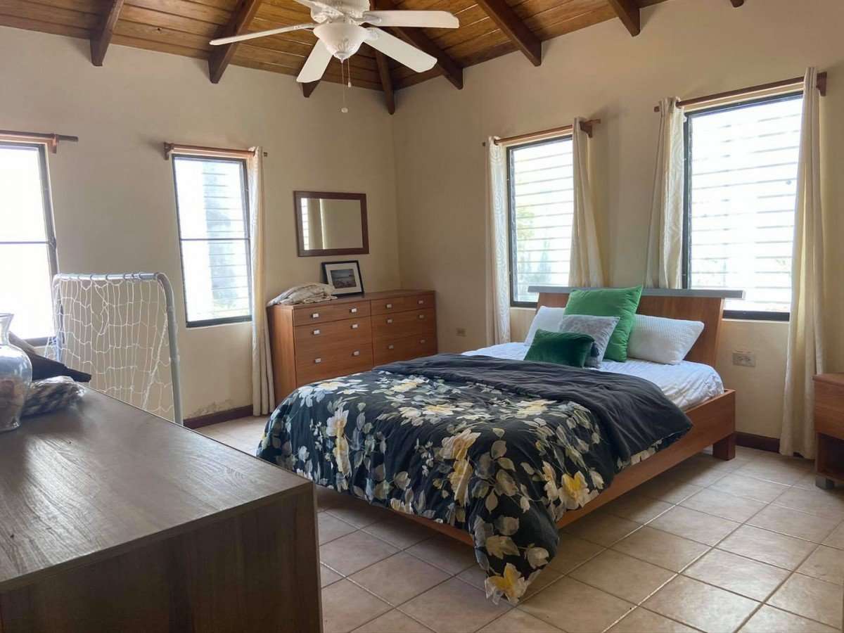 615 3 Bedroom Near Road Town