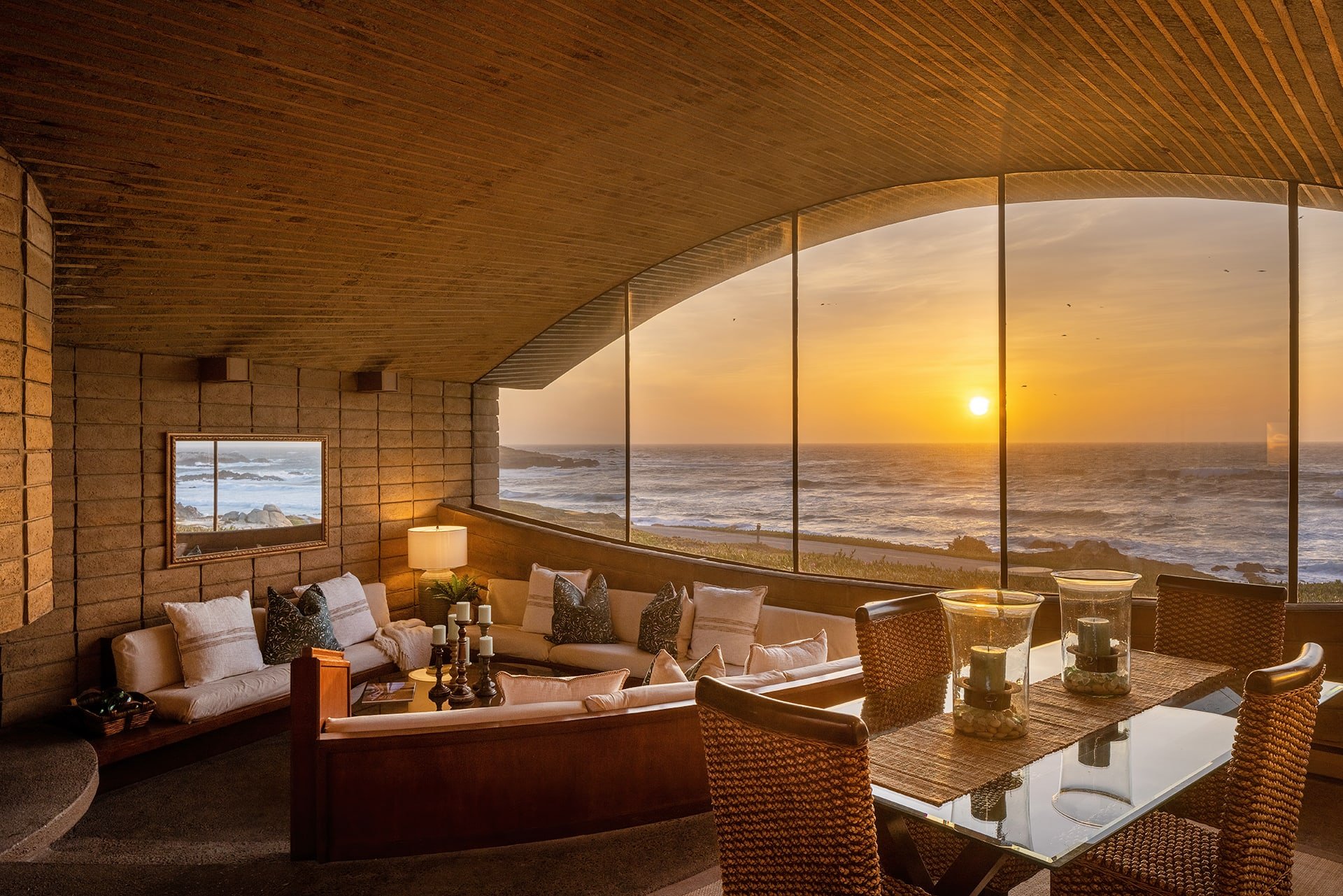 Pebble Beach Icon - Fanshell Beach House - 3137 17 Mile Drive