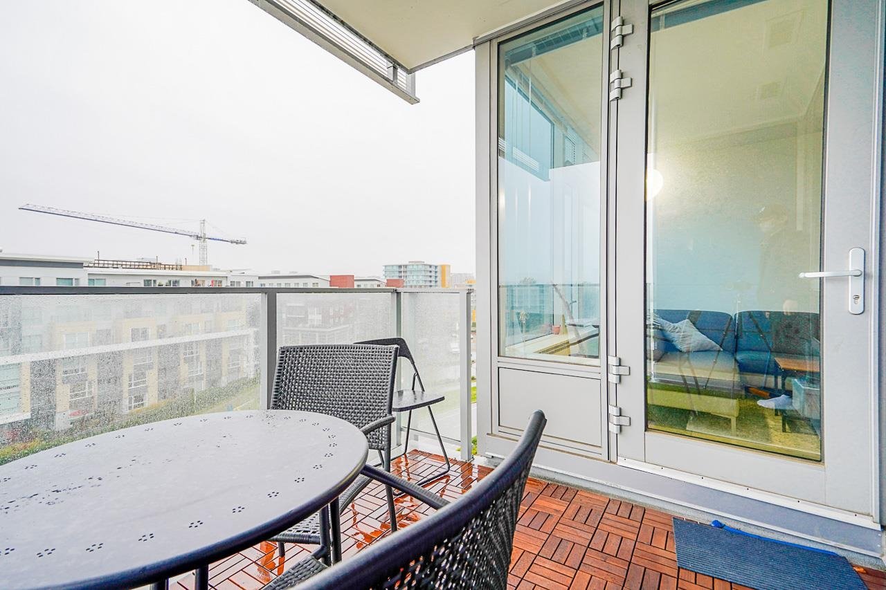 808-5233 Gilbert Rd