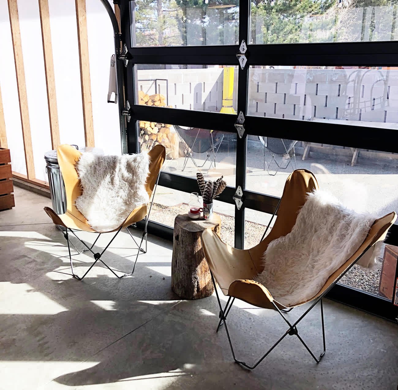 Desert Chic Nest Realty