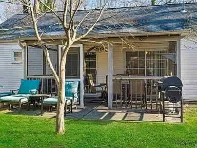 15 Hawthorne Rd