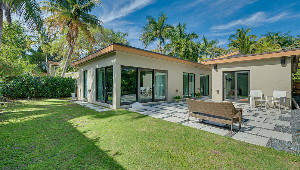 110 Venetian Way, San Marino Island