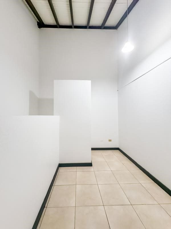 946 Horsepath 2 Bedroom Apartment