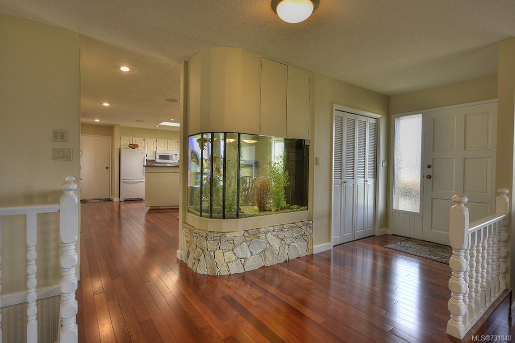 2039 Lowe Rd, North Saanich