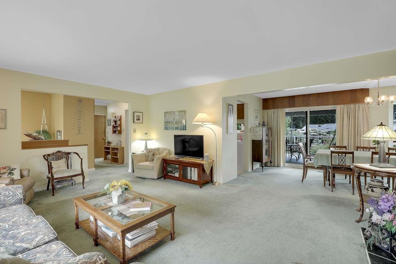 2313 Vista Ct