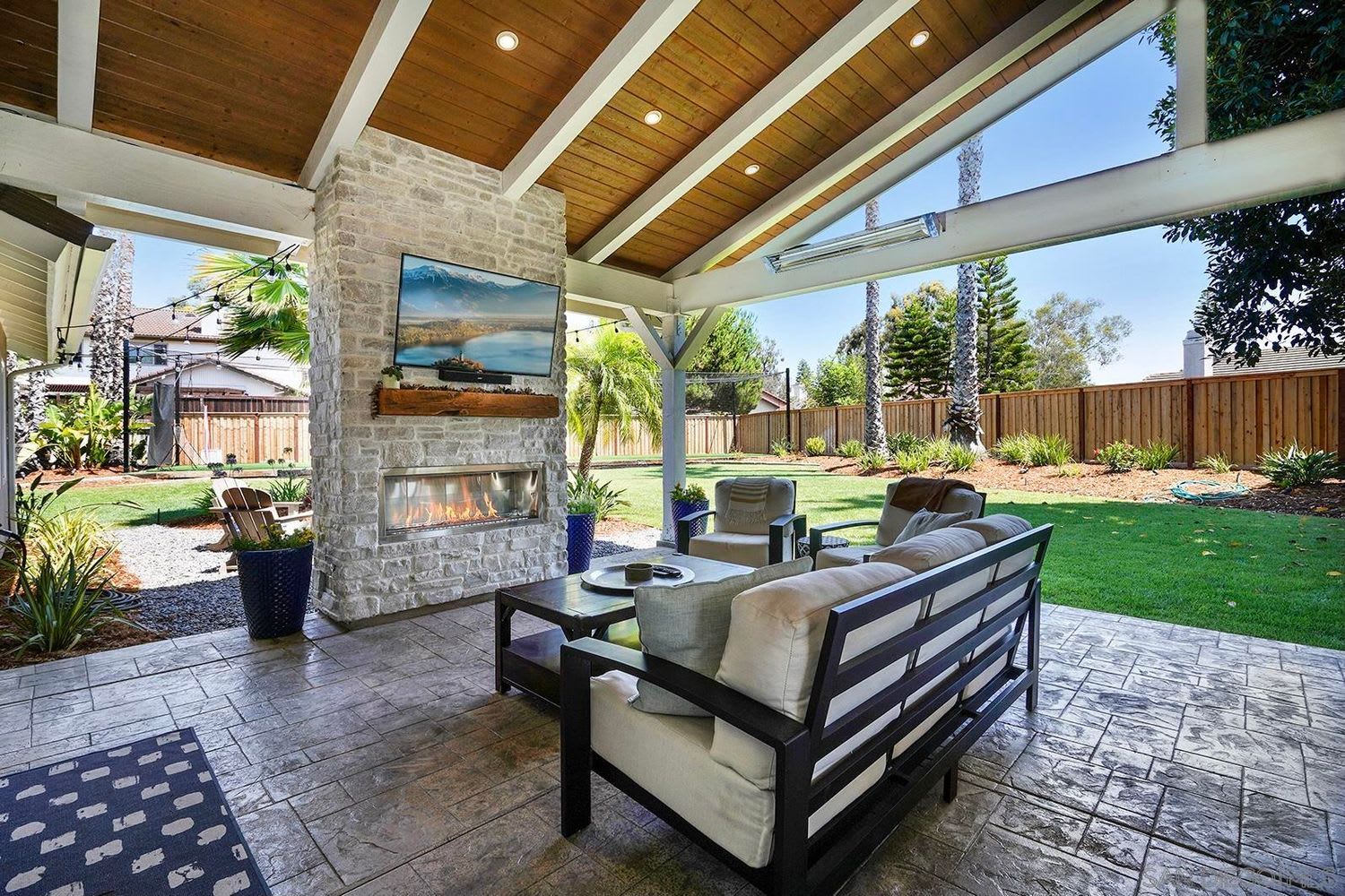 1678 Glen Hollow Ct