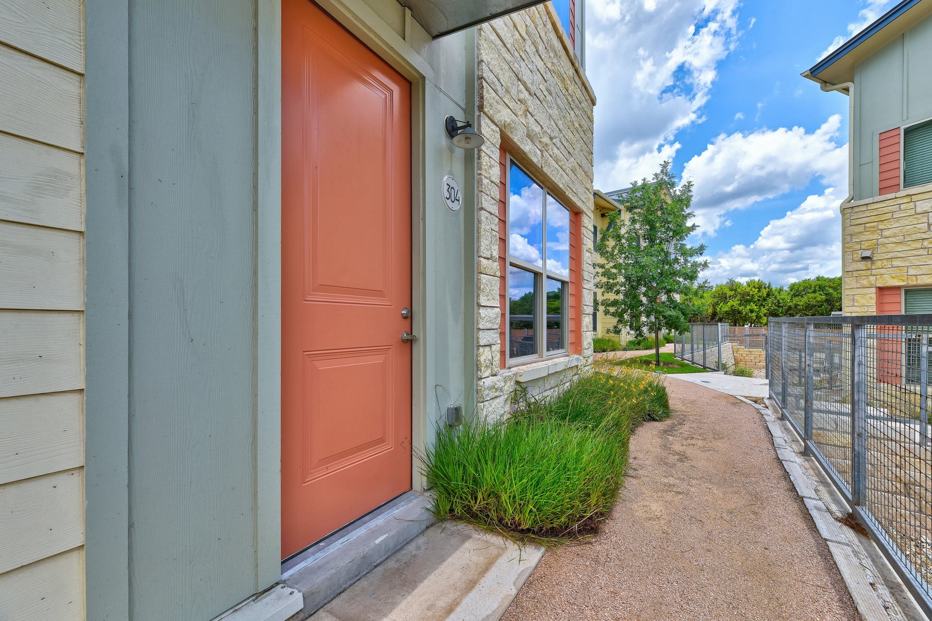 7805 Cooper Ln,# 304