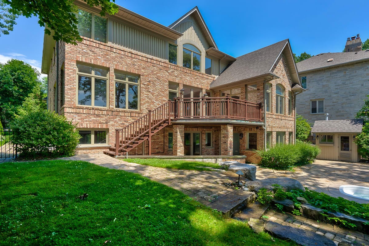 1026 Mississauga Heights Drive