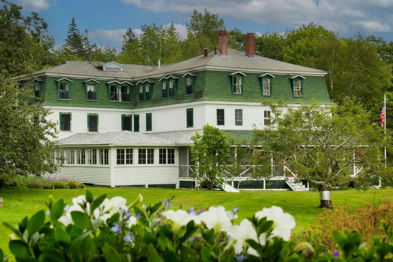 Inns and Bed and Breakfasts in Coastal Maine