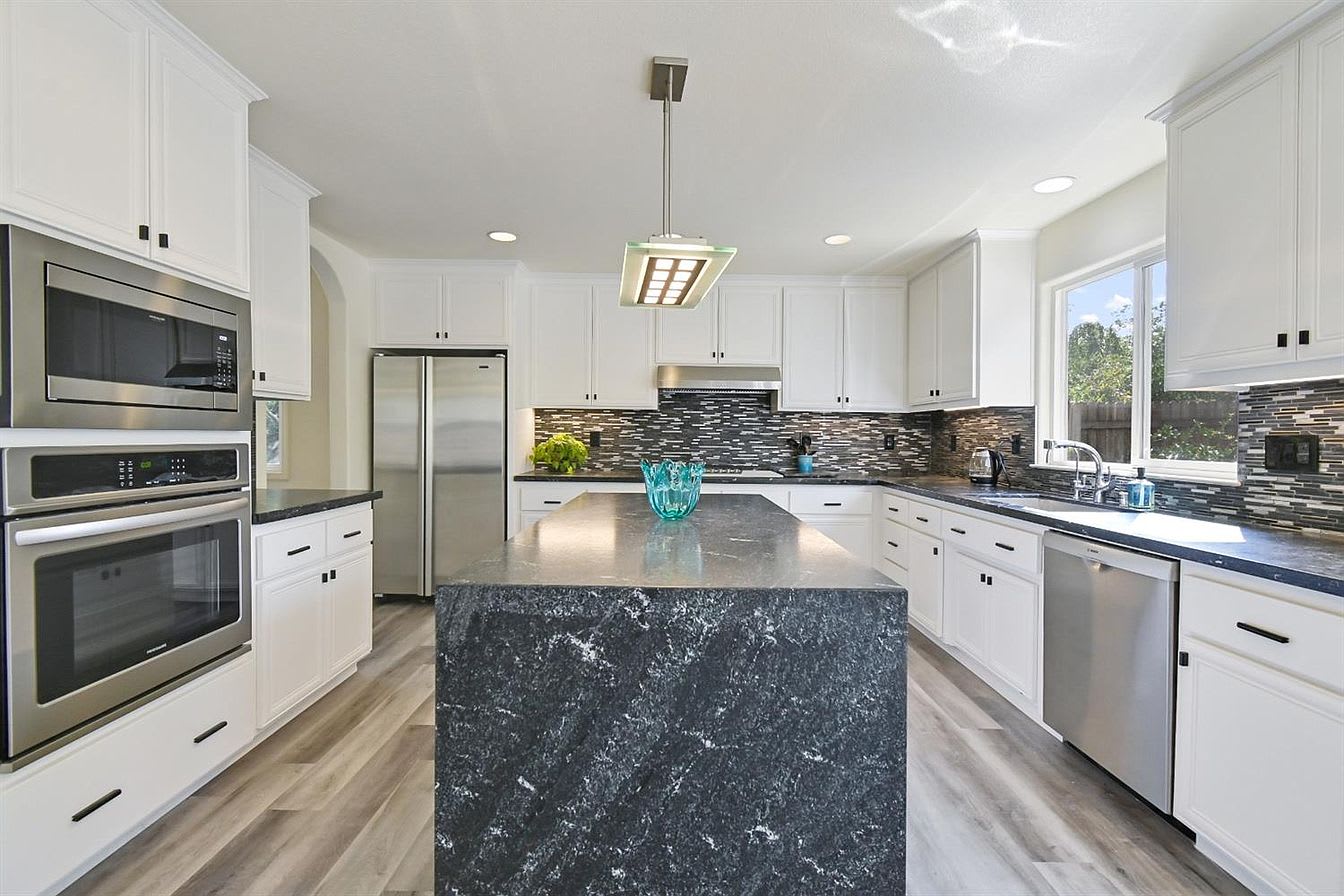 2708 Rockwell Drive
