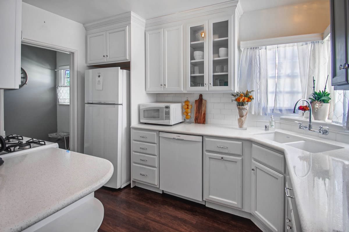 5553 Auckland Ave, North Hollywood, CA