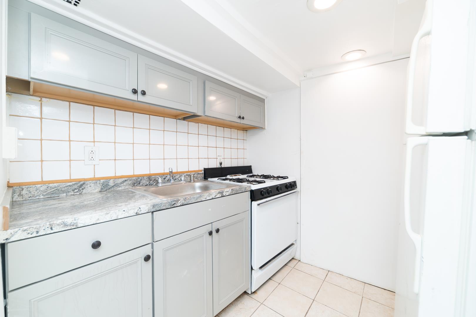 346 East 19th Street, Apt B