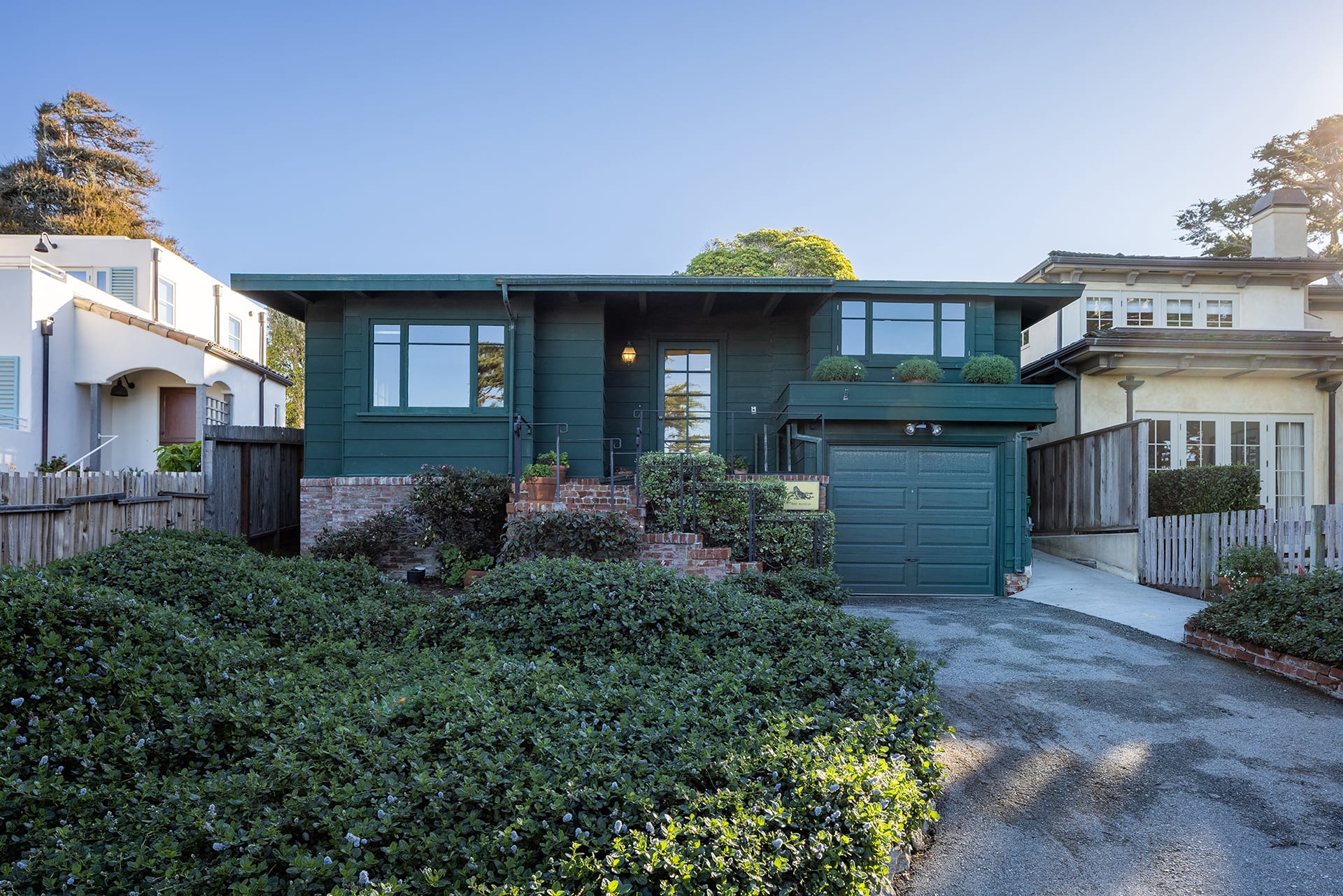 Residence By The Sea - San Antonio 2 NE of 11th